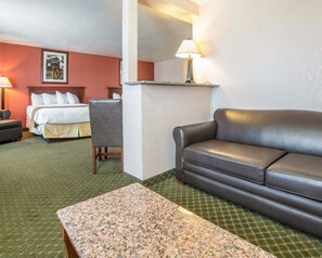 Room, Multiple Beds | Iron/ironing board, free cots/infant beds, rollaway beds, free WiFi - Quality Inn Winnemucca - Model T Casino (Winnemucca)