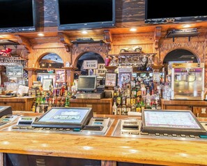 Sports bar - Quality Inn Winnemucca - Model T Casino (Winnemucca)