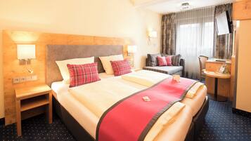 Allergikerbettwaren, Zimmersafe, Schreibtisch