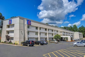 Exterior - Motel 6 Norcross, GA (Peachtree Corners)