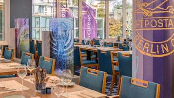 Frühstück, Mittagessen und Abendessen