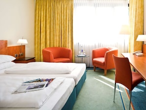 1 Schlafzimmer, Minibar, Zimmersafe, Schreibtisch