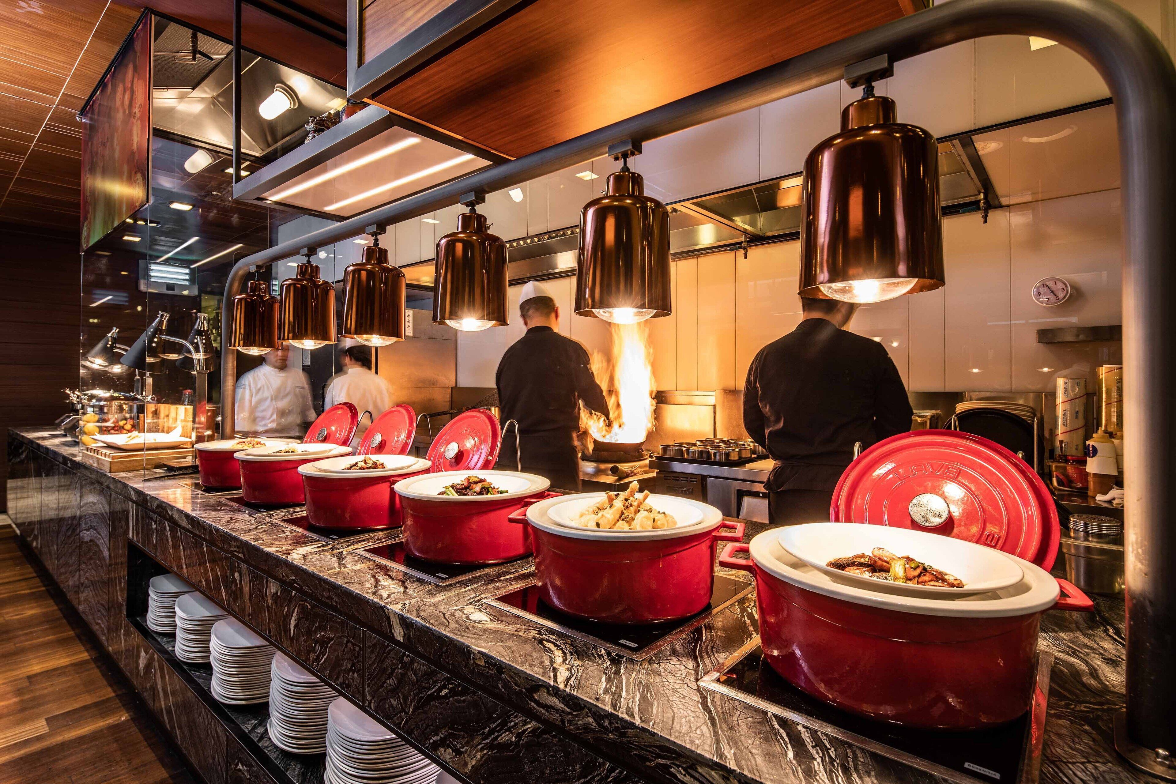 daily buffet breakfast (krw 55000 per person)