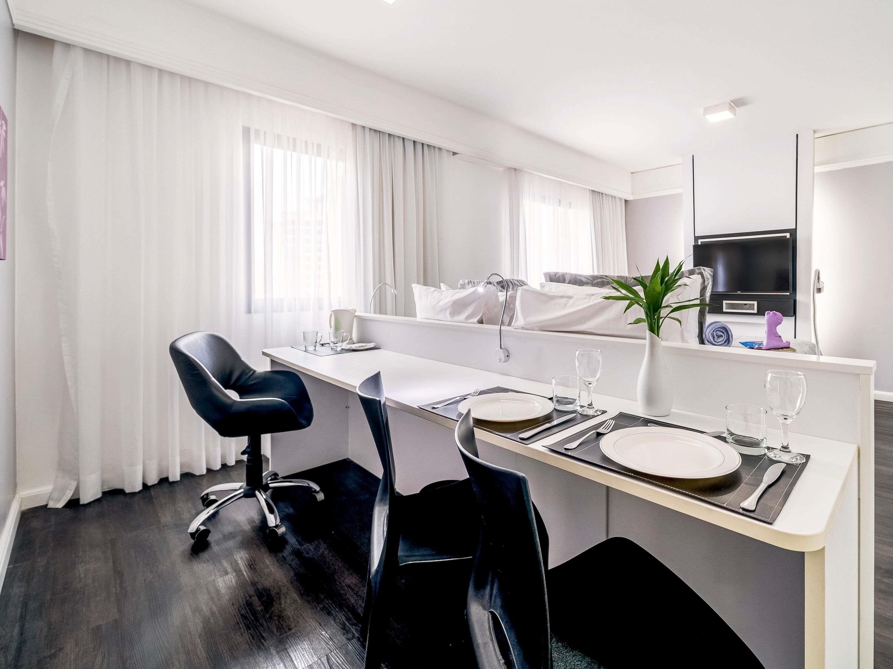 Lägenhet Superior - 1 dubbelsäng med bäddsoffa | Minibar, värdeförvaringsskåp på rummet och skrivbord