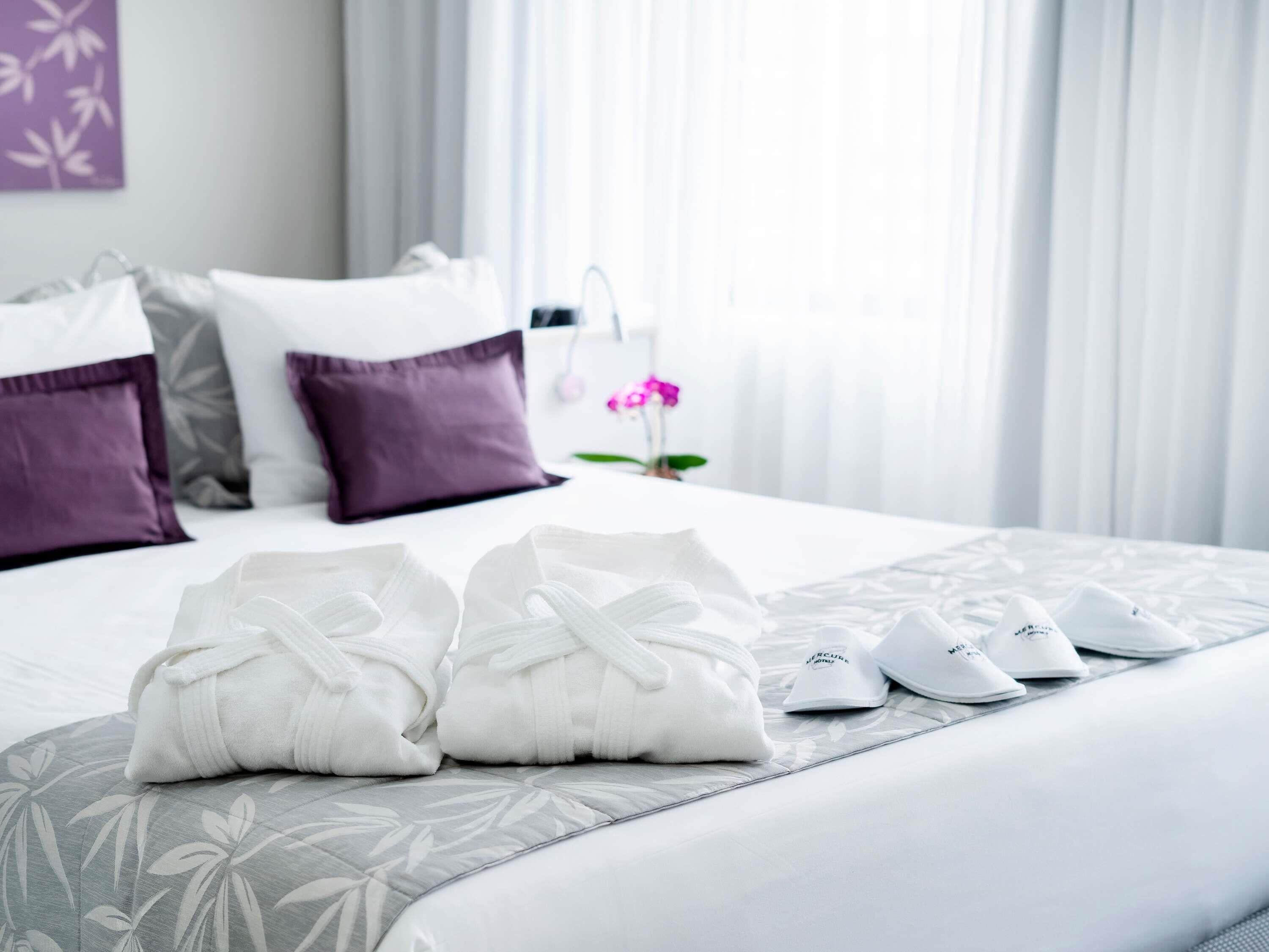 Privilege, Apartment, 1 Queen Bed | Minibar, in-room safe, desk, blackout drapes