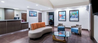 Howard Johnson by Wyndham Dalton