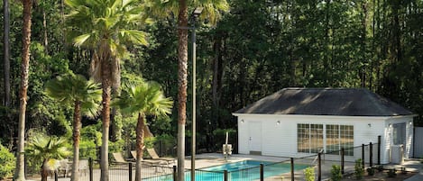 Seasonal outdoor pool, open 9:00 AM to 9:00 PM, pool loungers