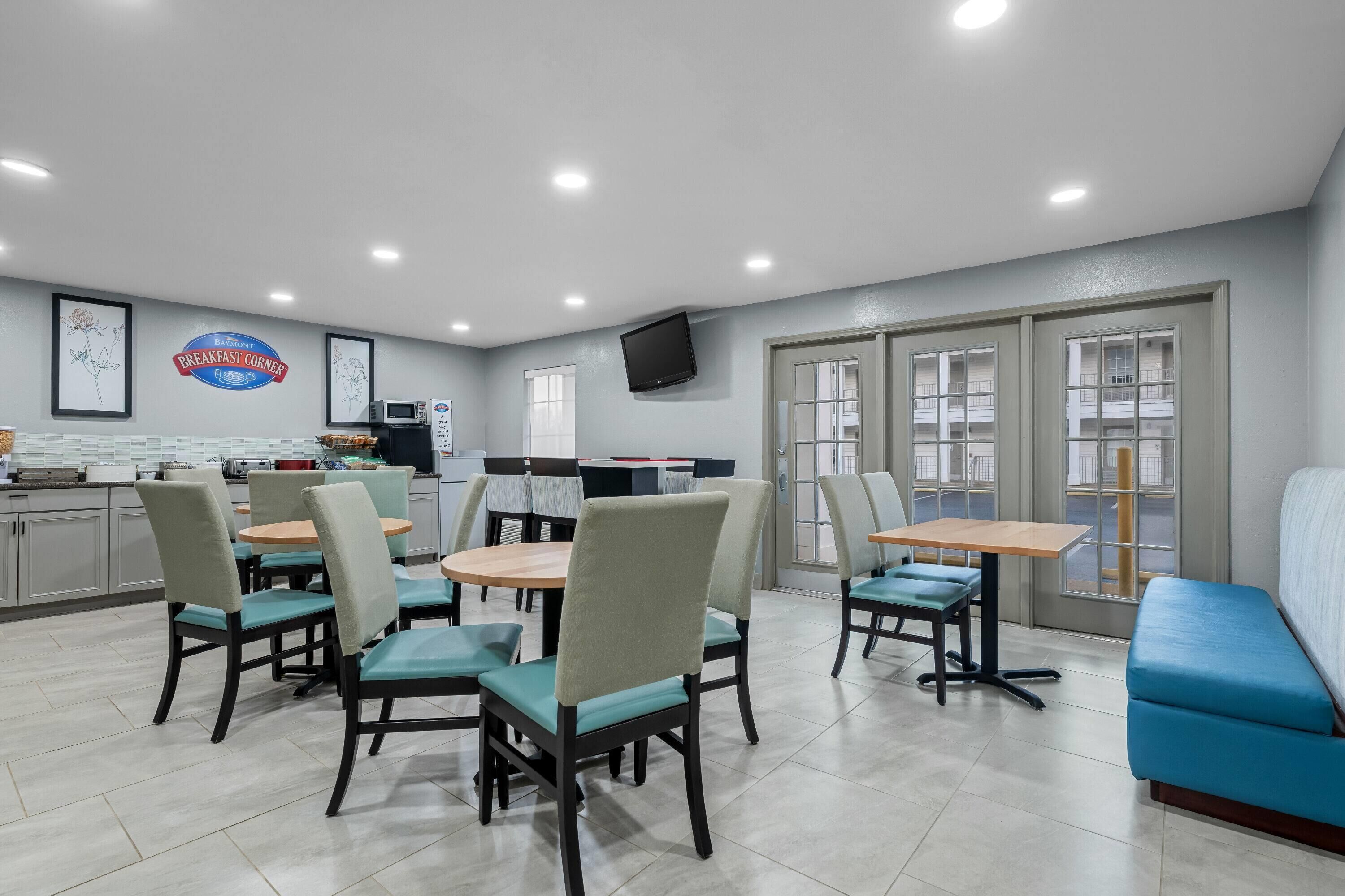 Café da manhã continental grátis todos os dias