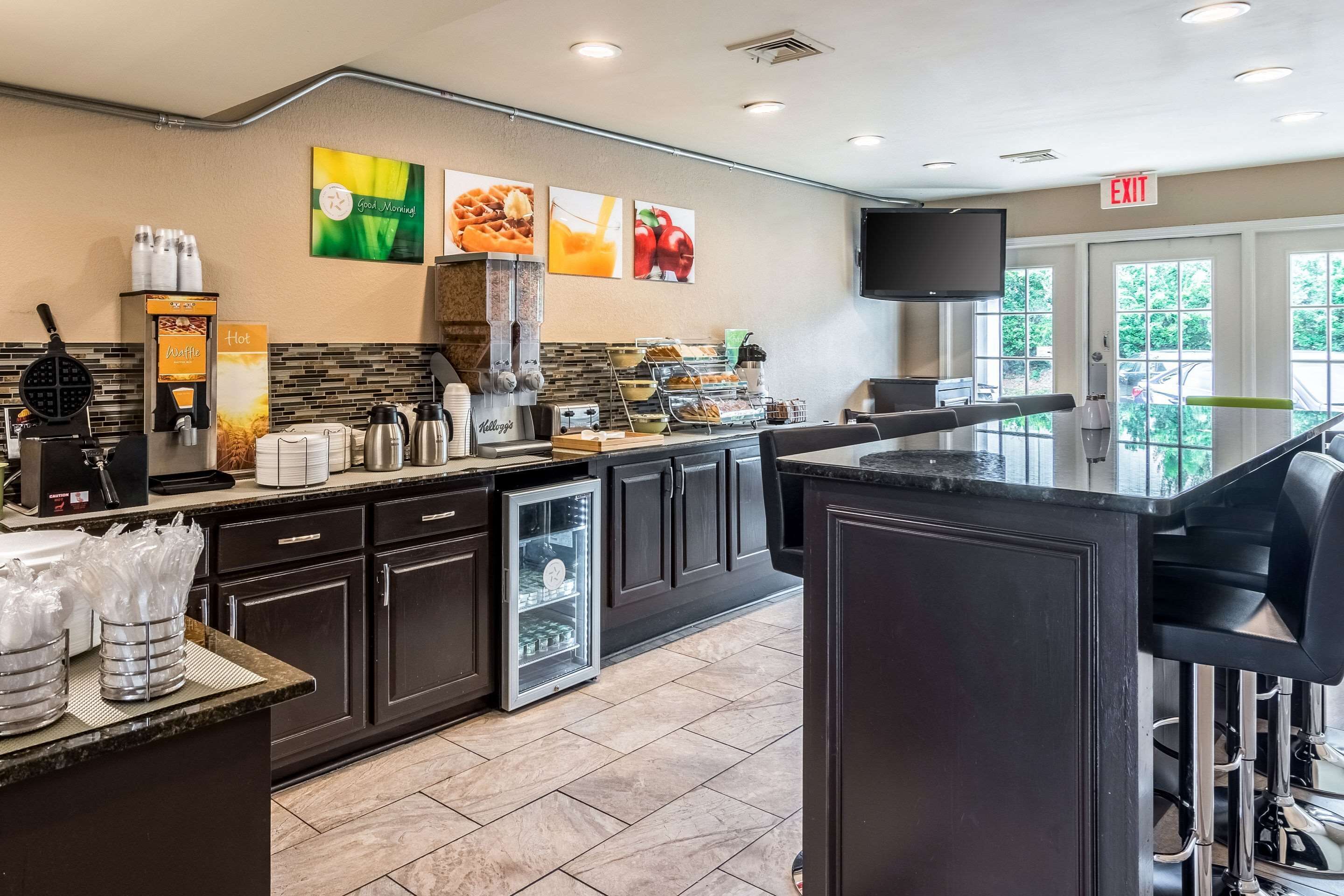 Free daily self-serve breakfast