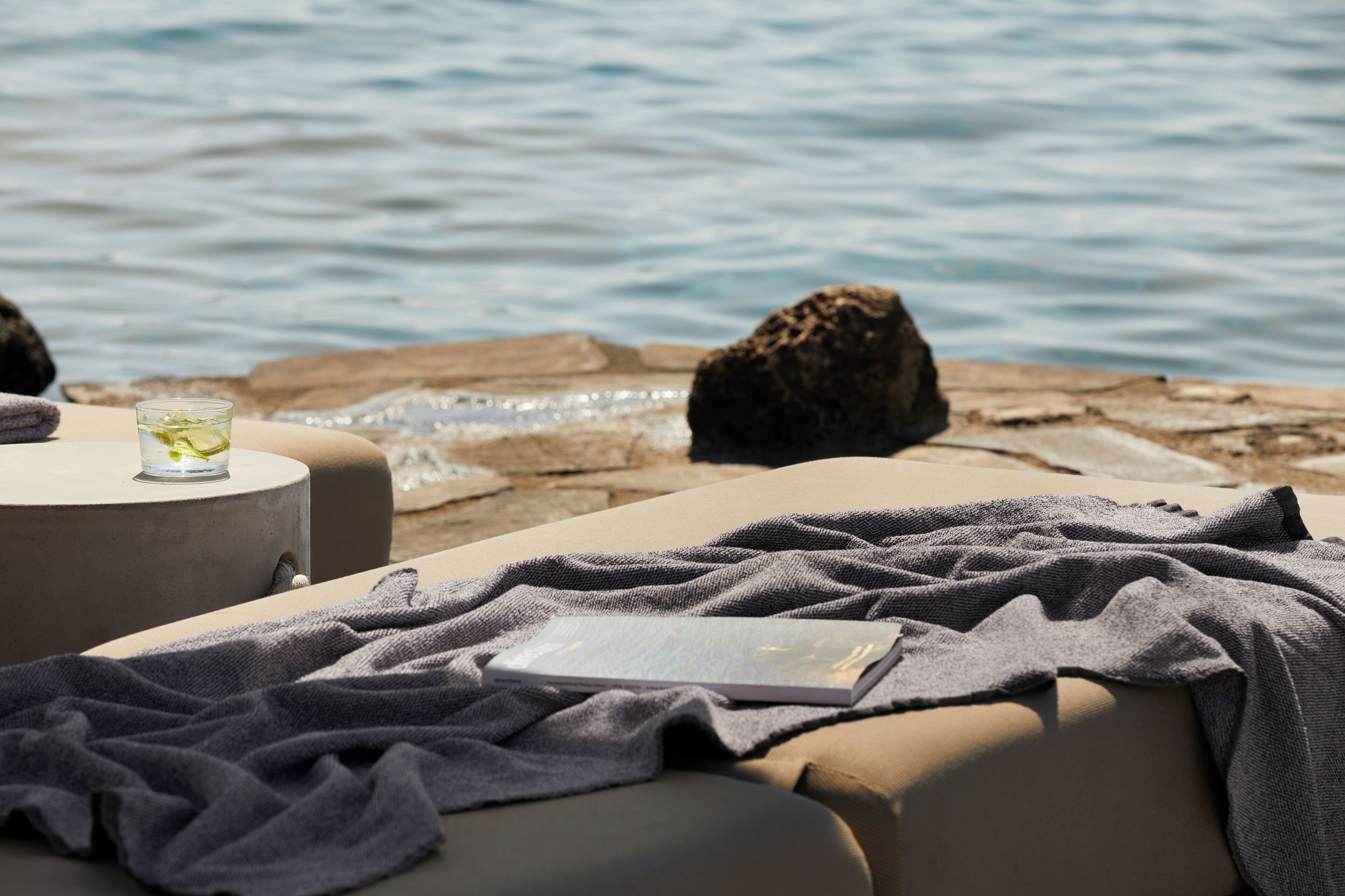 Annex Waterfront Bungalow | Hypo-allergenic bedding, minibar, in-room safe, desk