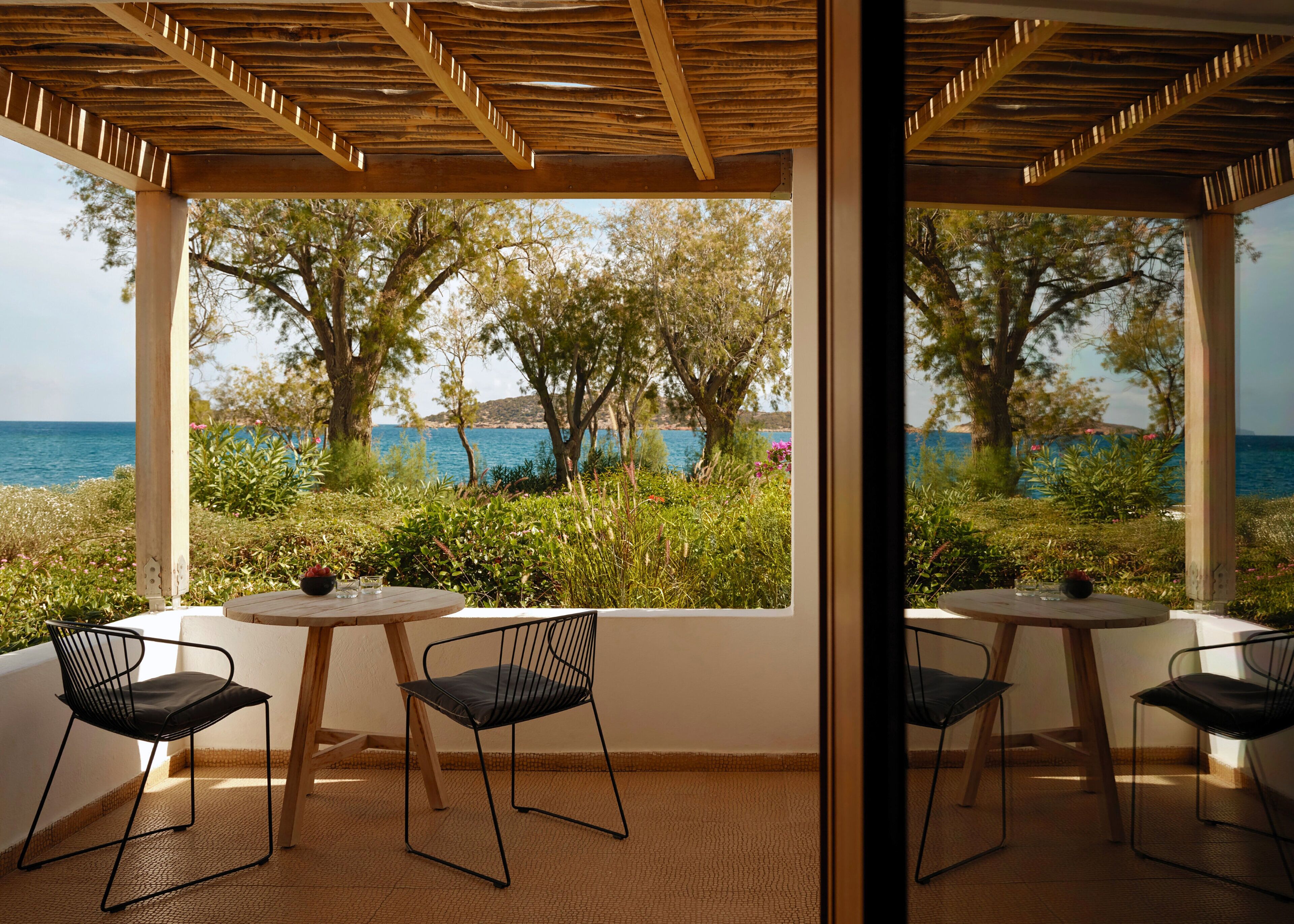Seafront Bungalow | Balcony