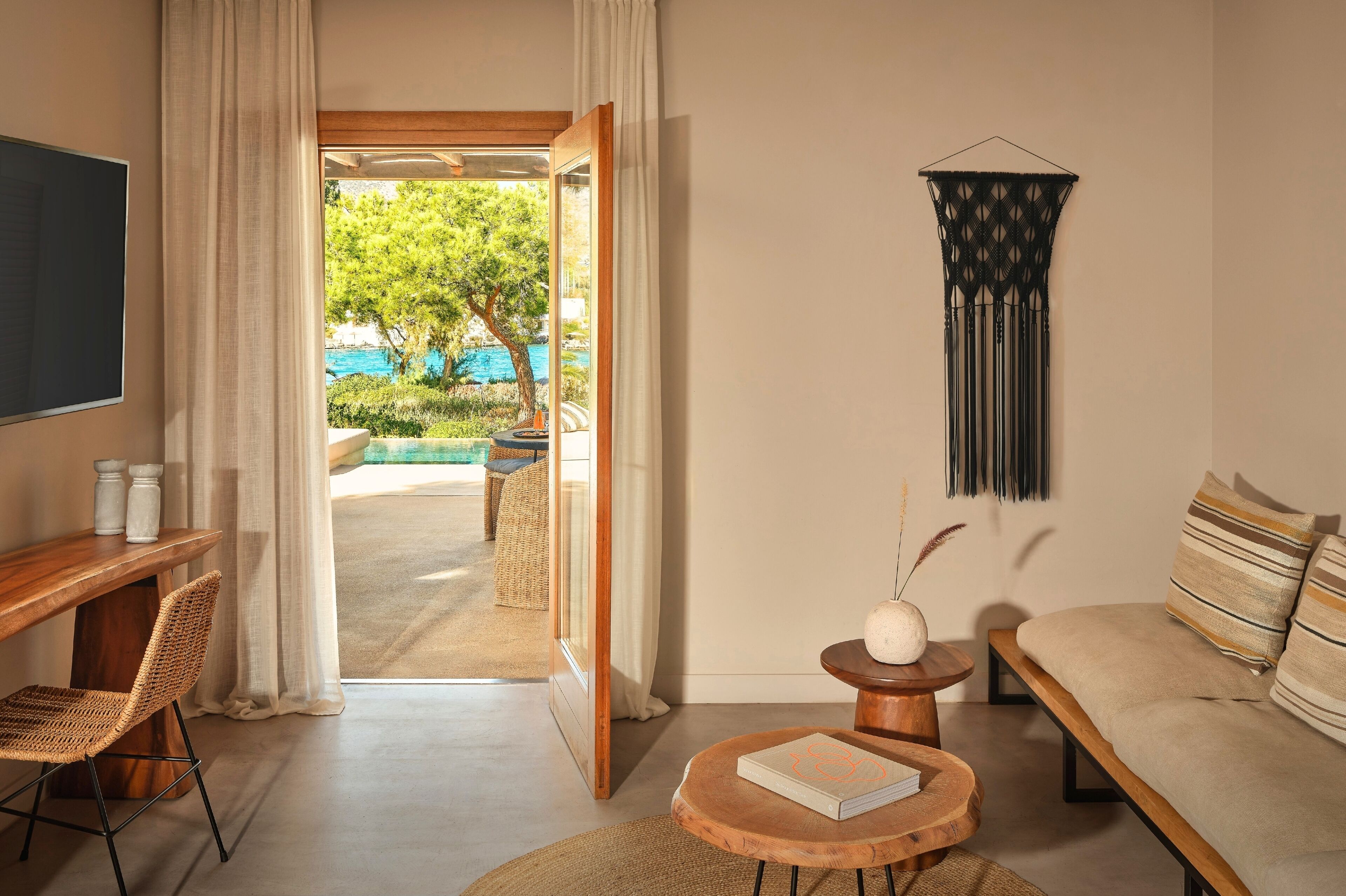 Photo - Minos Beach Art Hotel, a Member of Design Hotels