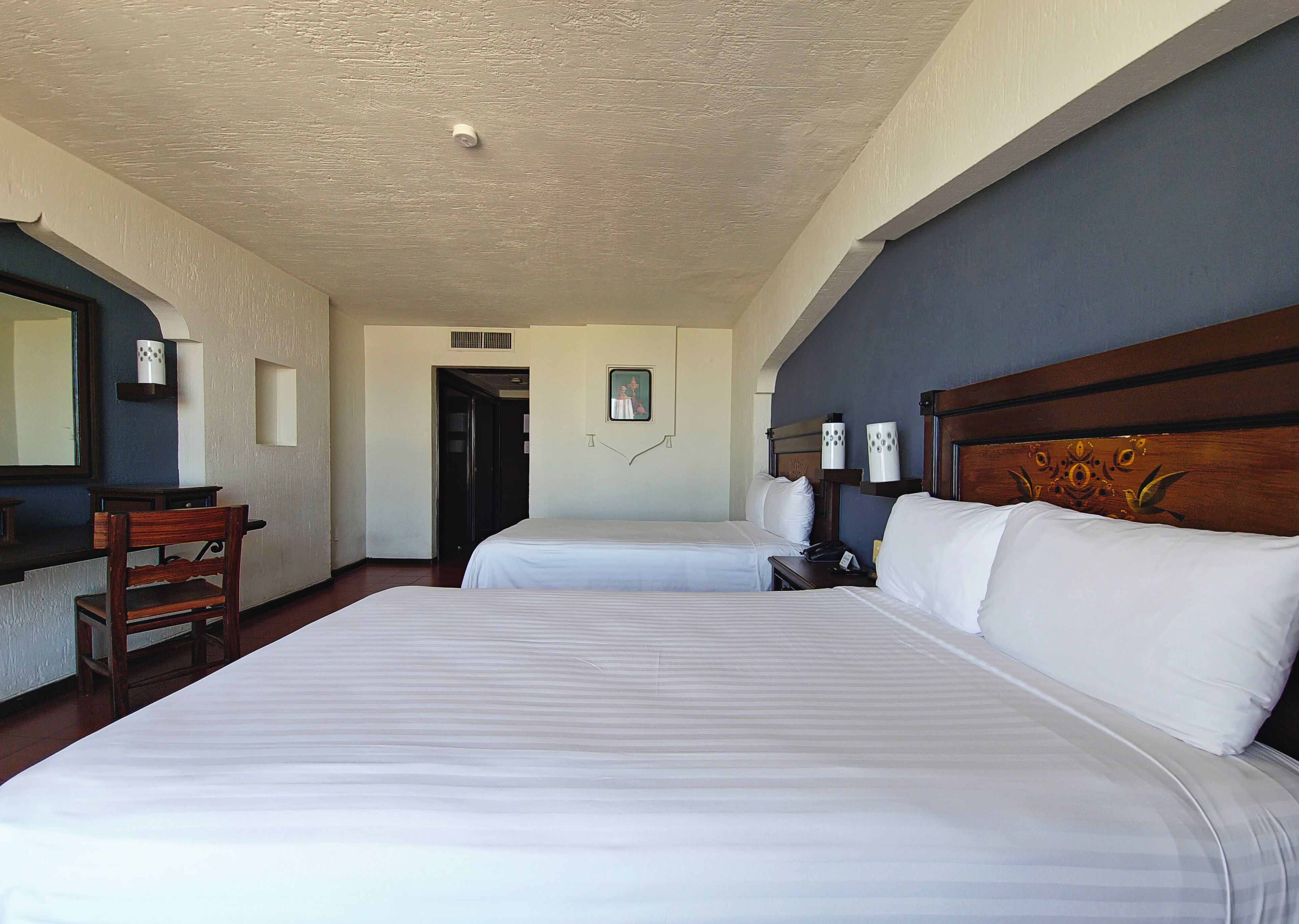 Superior Doble | 高档床上用品、羽绒被、遮光窗帘、免费 WiFi