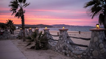 Beach/ocean view