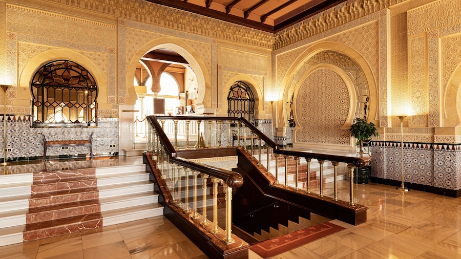 Alhambra Palace Hotel