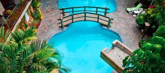 Hotel Fortin Plaza