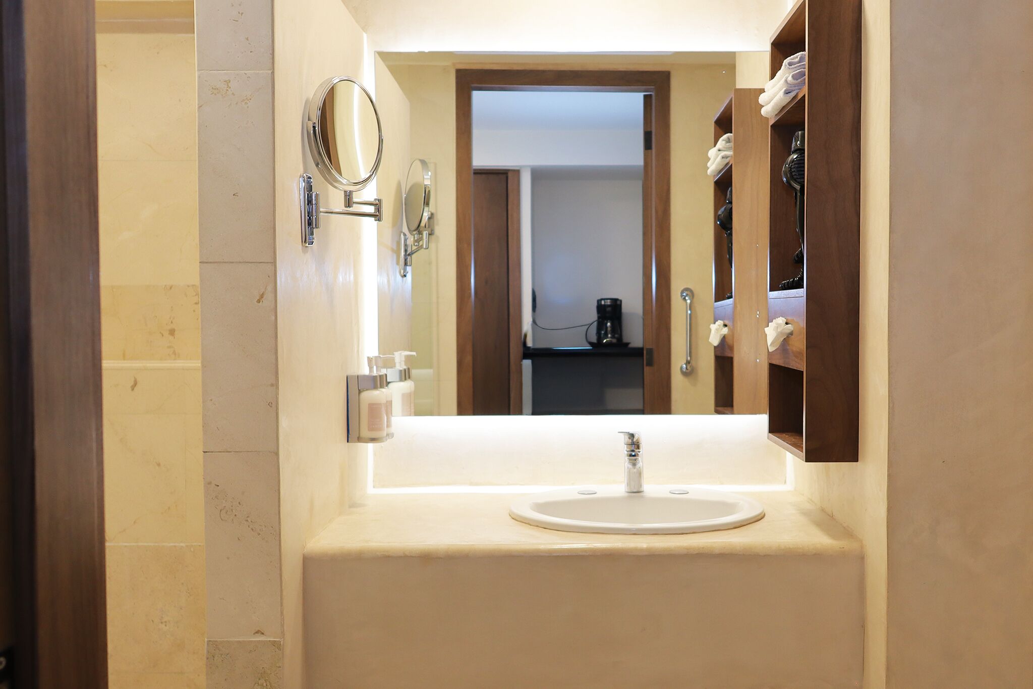 Photo - Hotel Fortin Plaza