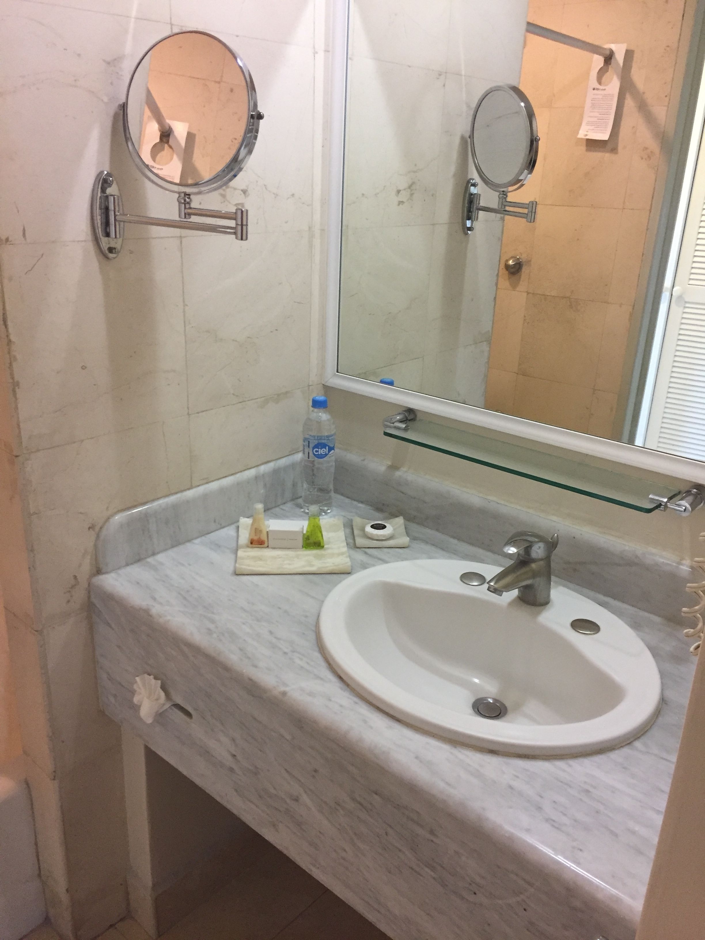 Photo - Hotel Fortin Plaza