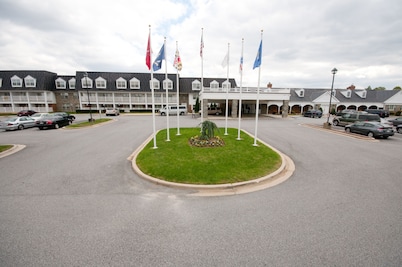 Colony South Hotel & Conference Center