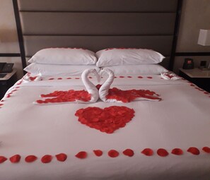 One King Bed | Champagne service - Hilton Princess San Pedro Sula (San Pedro Sula)