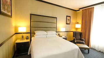 Sengetøy av topp kvalitet, dundyner og senger med overmadrass