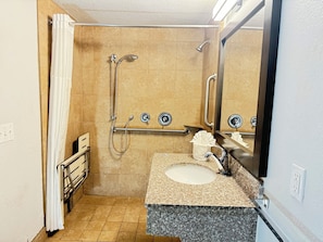 Standard Room, 2 Double Beds, Accessible, Non Smoking | Bathroom | Combined shower/tub, free toiletries, hair dryer, towels
