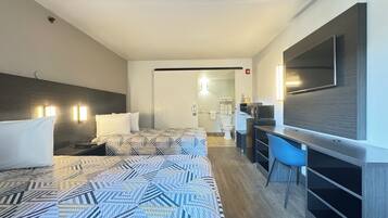 Desk, laptop workspace, iron/ironing board, free WiFi