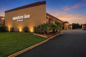 Exterior - Masters Inn Augusta at Washington Road (Augusta)