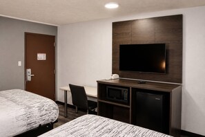 Standard Room, 2 Queen Beds, Non Smoking | Desk, free WiFi