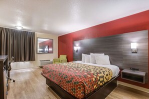 Bureau, rideaux occultants, fer et planche à repasser, Wi-Fi gratuit