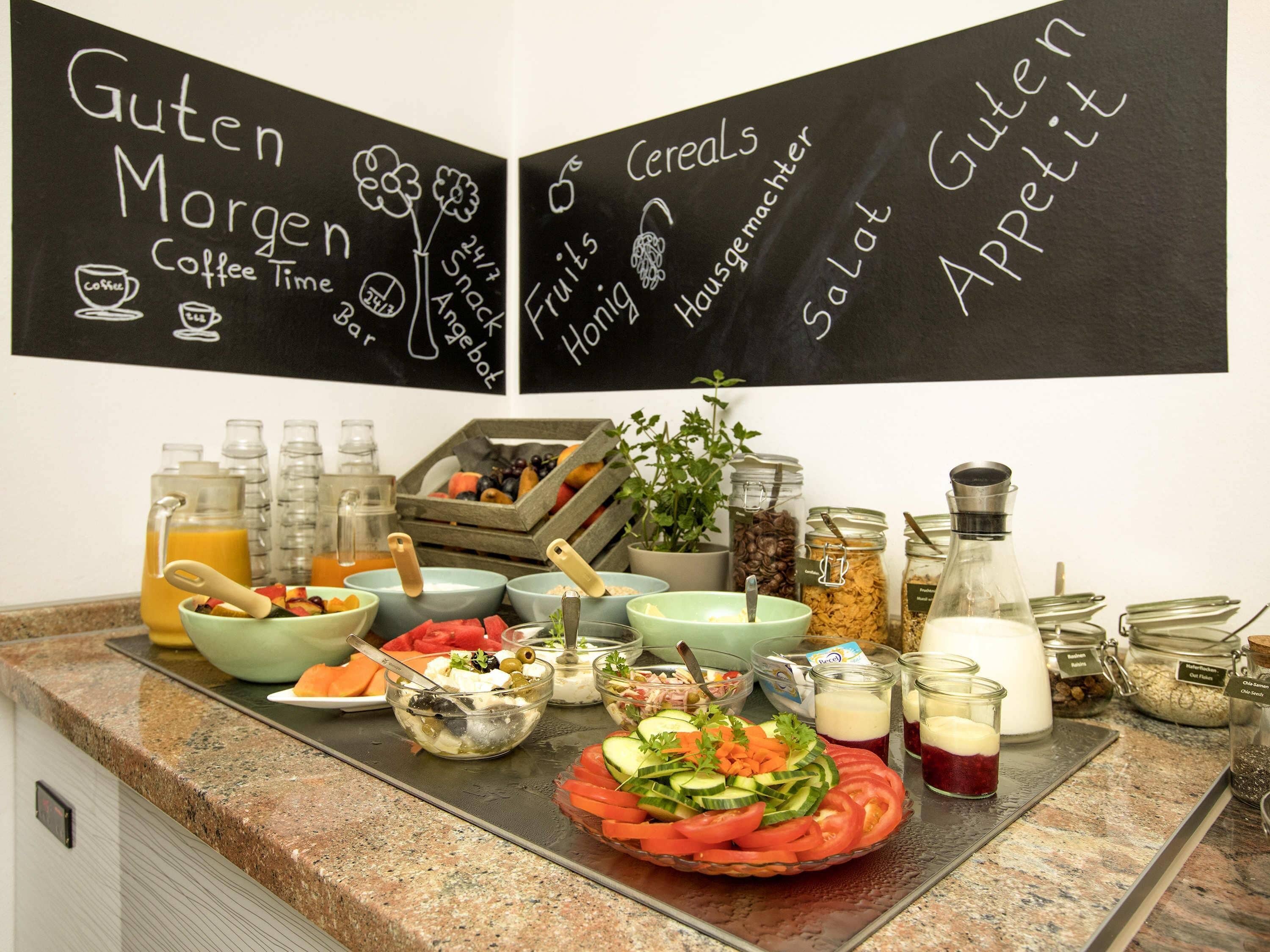 Desayuno buffet todos los días (con cargo)
