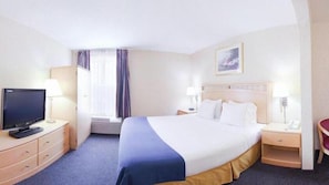 Desk, iron/ironing board, free WiFi, bed sheets