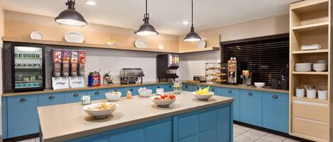 Gratis morgenmadsbuffet hver dag