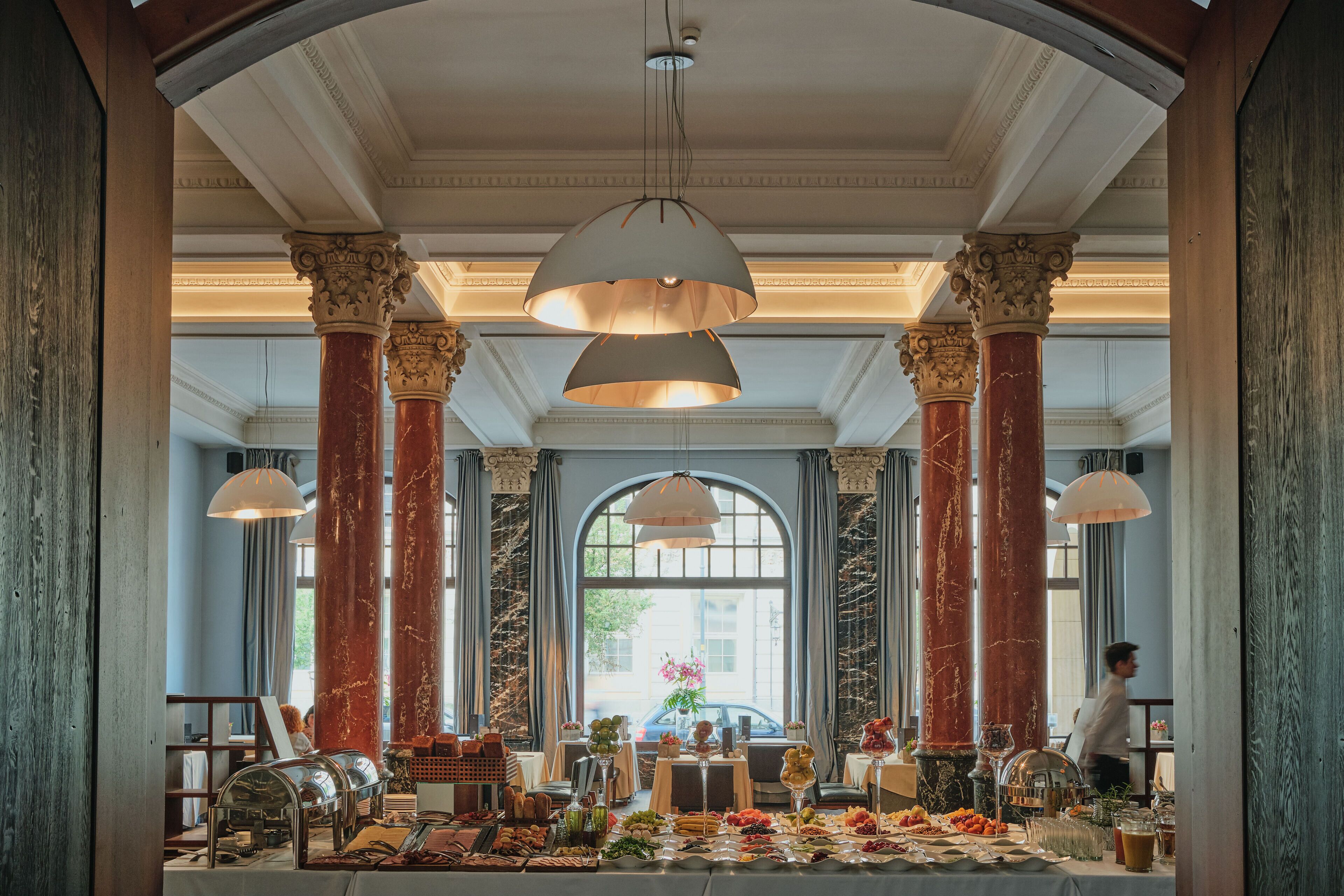 daily buffet breakfast (pln 130 per person)