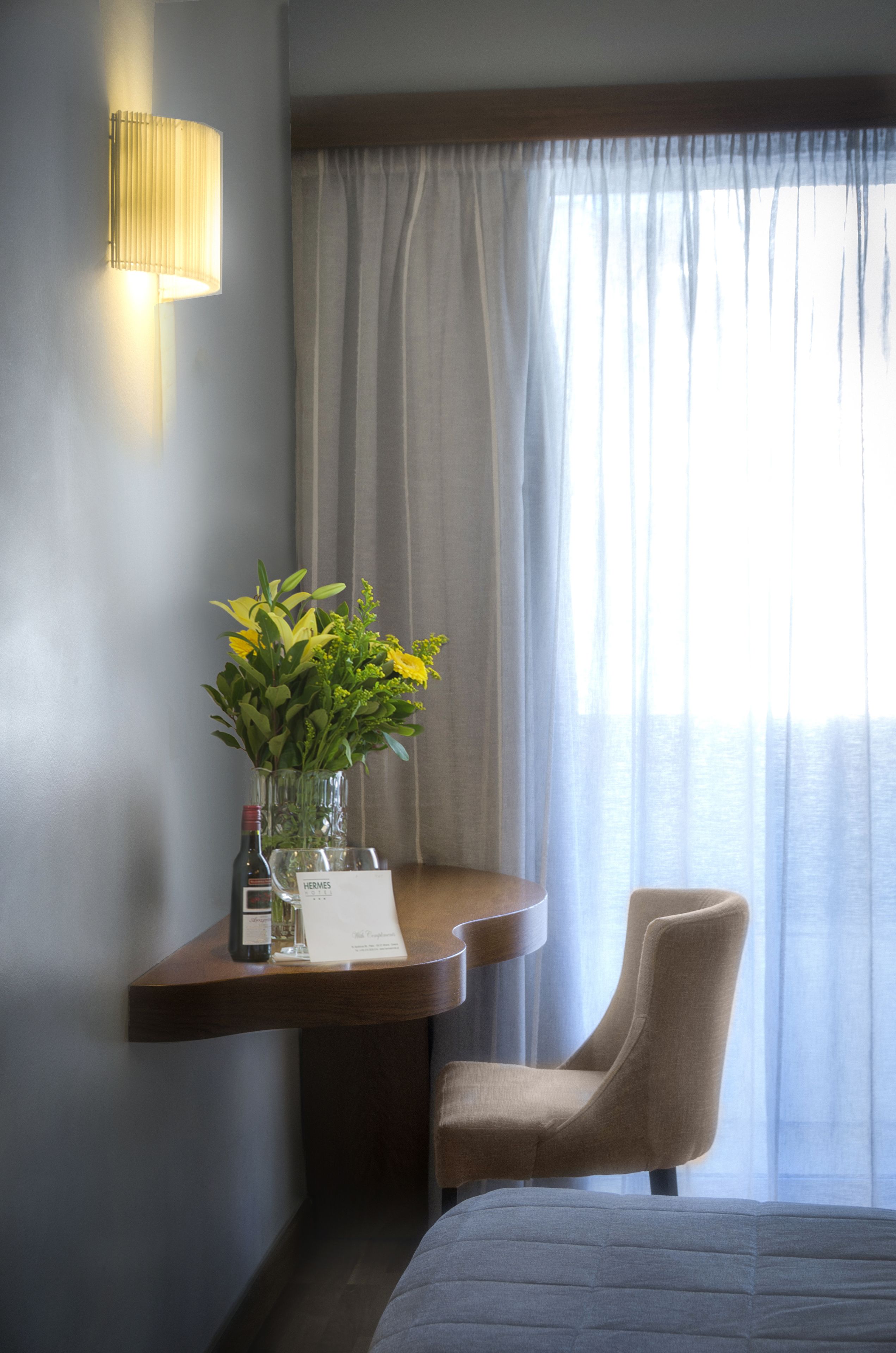 premium bedding, in-room safe, individually decorated, desk