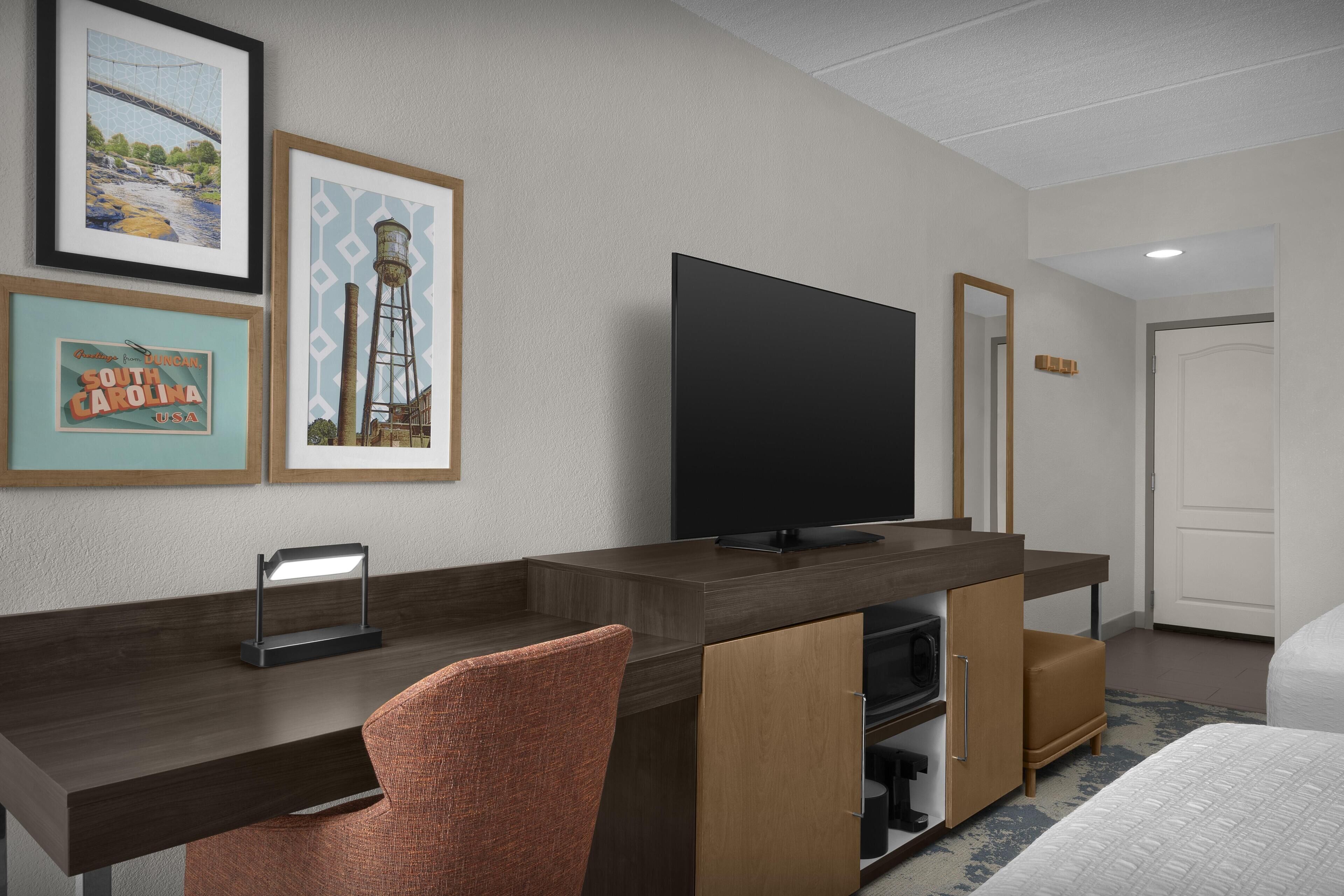 Premium bedding, in-room safe, desk, laptop workspace