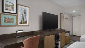 Literie de qualité supérieure, coffres-forts dans les chambres, bureau