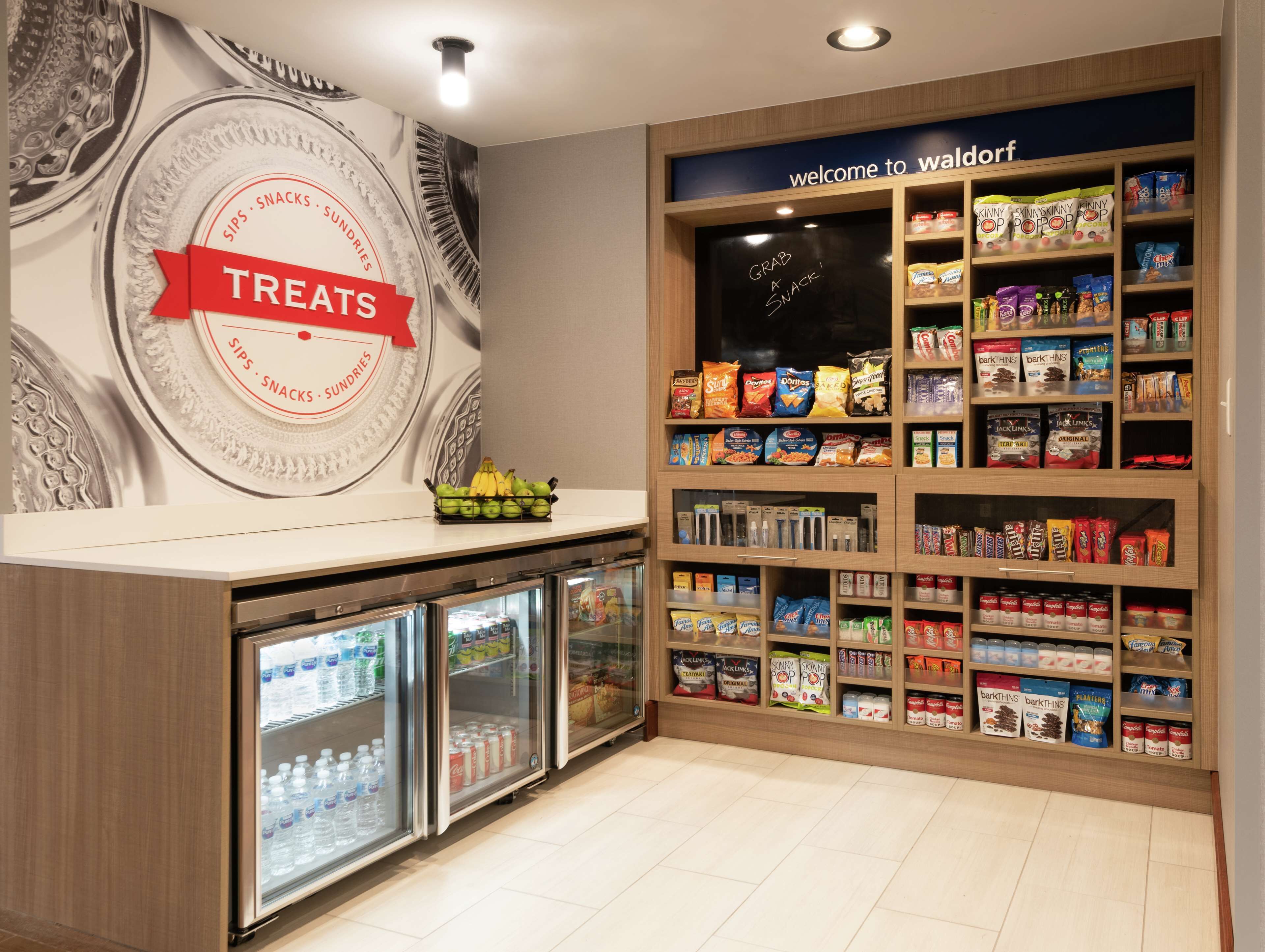 Snack bar