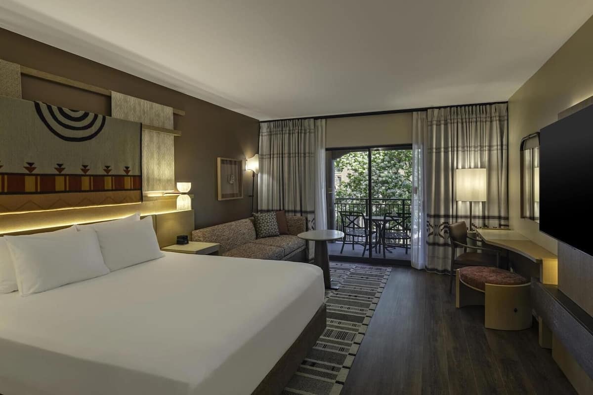 Premium bedding, down comforters, pillowtop beds, in-room safe