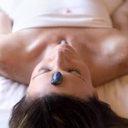 Hidroterapia, aromaterapia, masajes de tejido profundo, masajes suecos