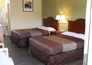 Standard-Doppelzimmer | Bügeleisen/Bügelbrett, kostenloses WLAN, Bettwäsche, Wecker