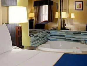 Suite, 1 King Bed, Non Smoking | Premium bedding, pillow-top beds, in-room safe, laptop workspace - Super 8 by Wyndham Irving/DFW Apt/North (Irving)
