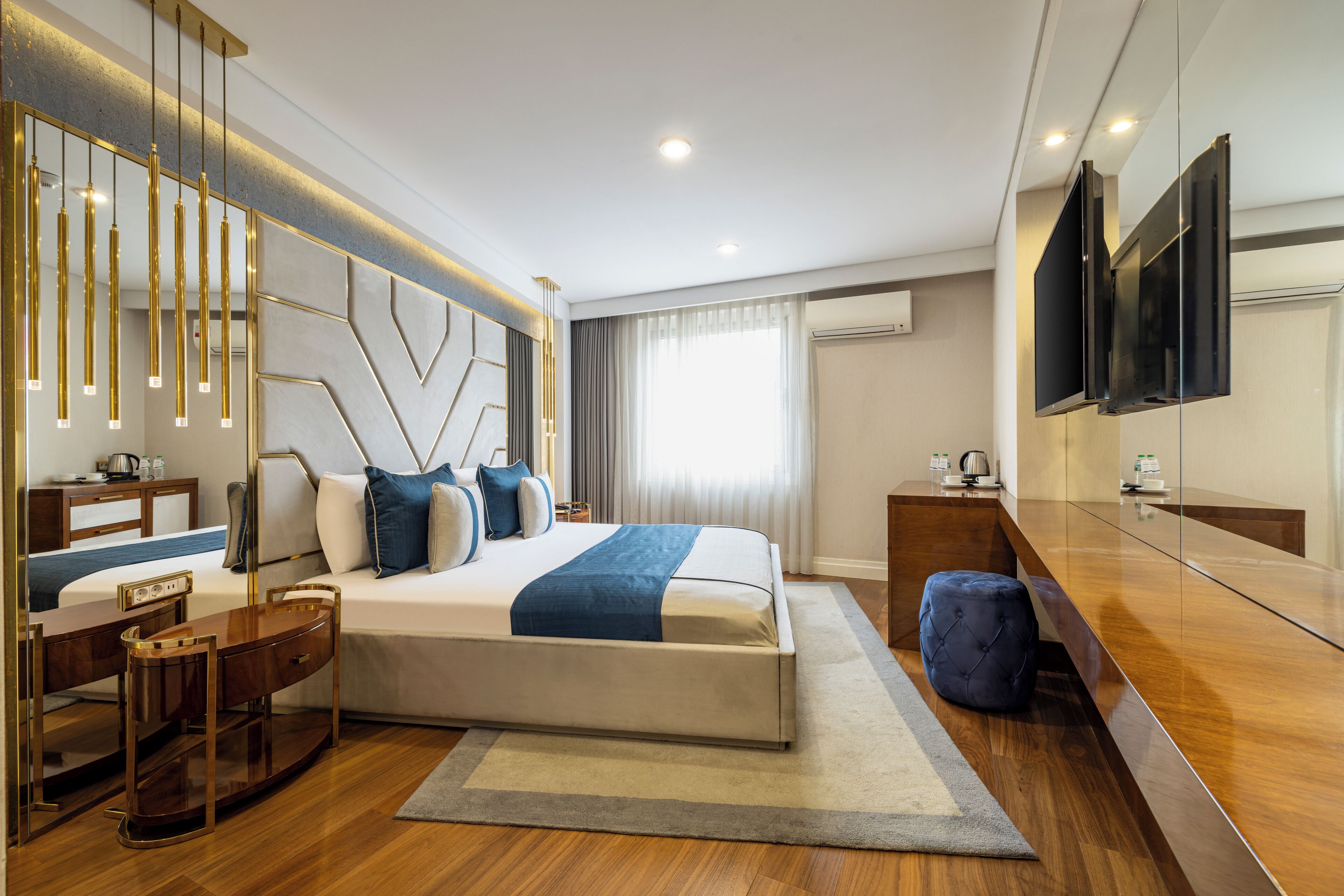 Photo - AHC Old City Hotel