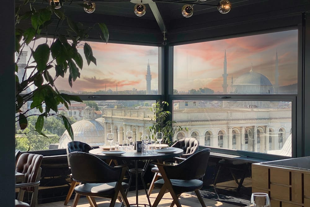 AHC Ayasofya Hotel