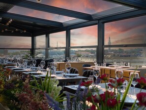2 restaurants; breakfast, lunch, dinner, and brunch served - AHC Ayasofya Hotel  (Istanbul)