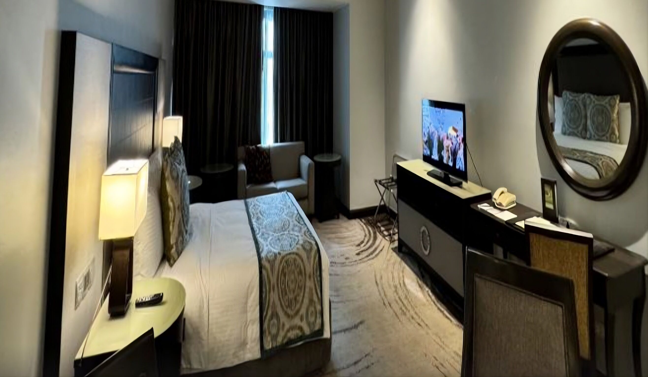 Executive Studio