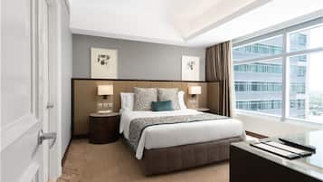 In-room safe, individually decorated, individually furnished, desk