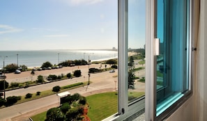 Deluxe Room, Sea View | Beach/ocean view
