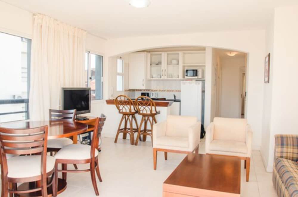 Sunset Beach Hotel by null