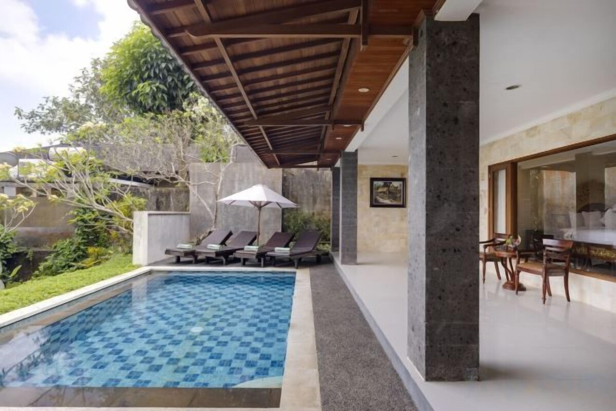 Garden Pool Villa